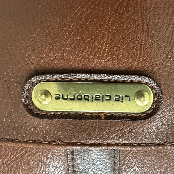 Vintage Small Brown Leather Crossbody Bag - Women - Picture 6 of 7